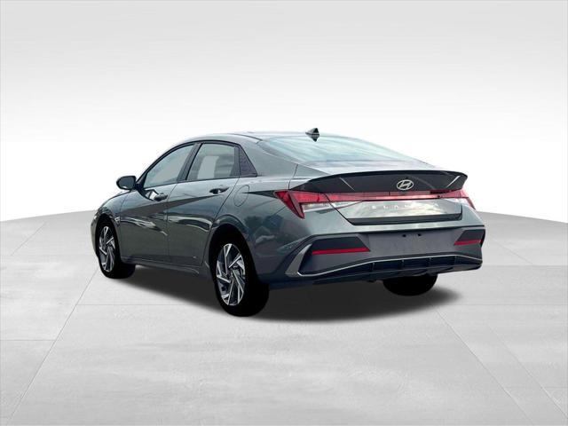 new 2025 Hyundai Elantra car, priced at $23,815