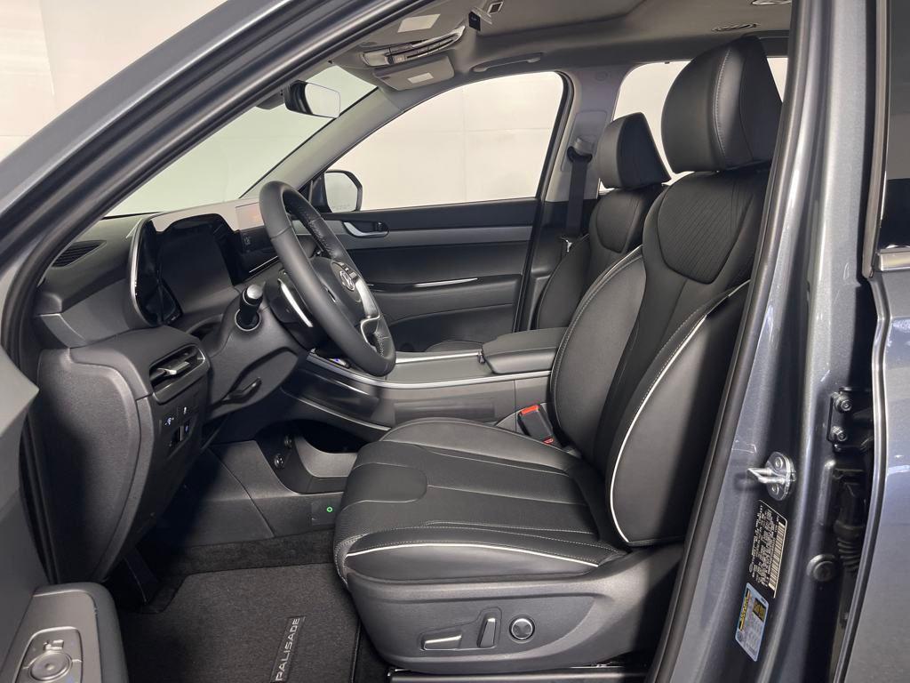 new 2025 Hyundai Palisade car, priced at $39,040
