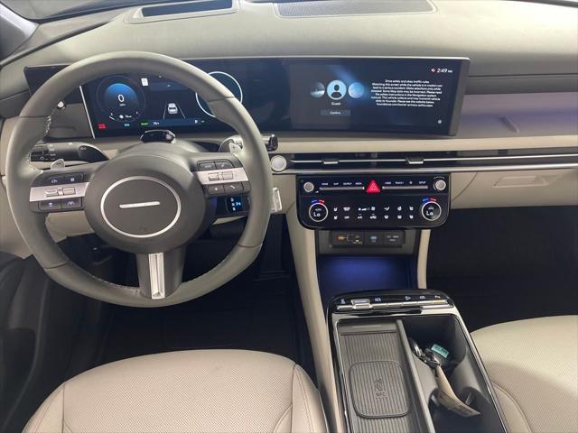 new 2025 Hyundai TUCSON Hybrid car, priced at $42,145
