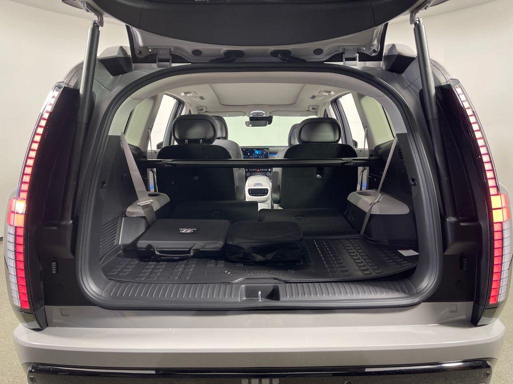 new 2026 Hyundai IONIQ 9 car, priced at $69,620