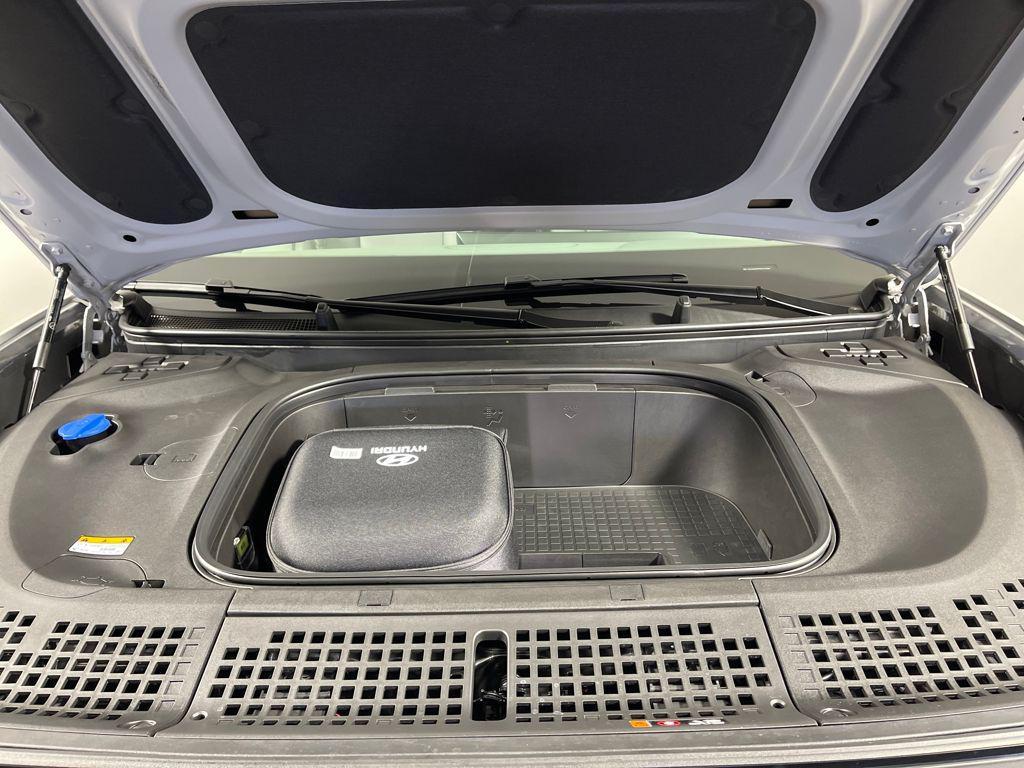 new 2026 Hyundai IONIQ 9 car, priced at $69,620