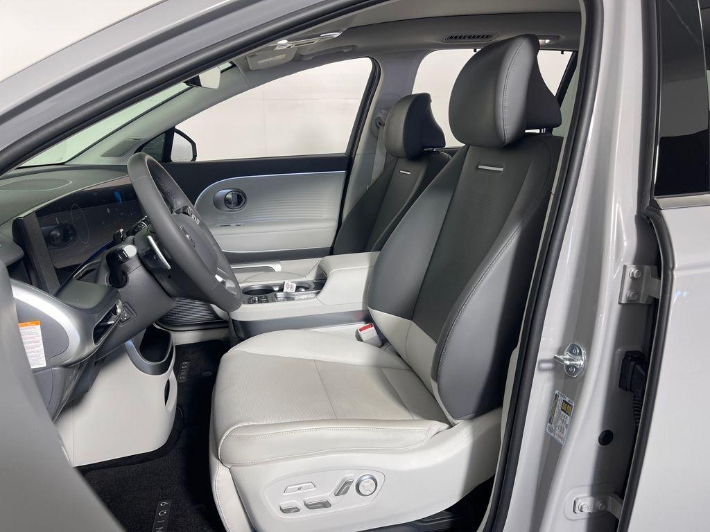 new 2026 Hyundai IONIQ 9 car, priced at $69,620