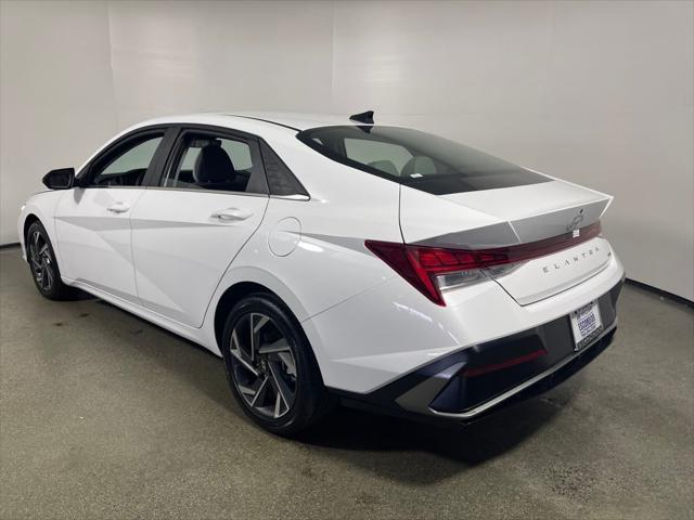 new 2025 Hyundai Elantra car, priced at $30,335