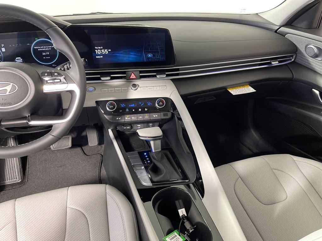new 2025 Hyundai ELANTRA HEV car, priced at $28,976