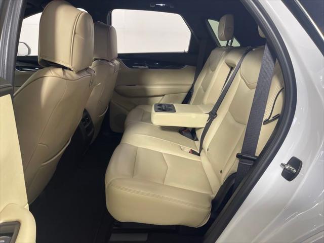 used 2017 Cadillac XT5 car, priced at $14,995