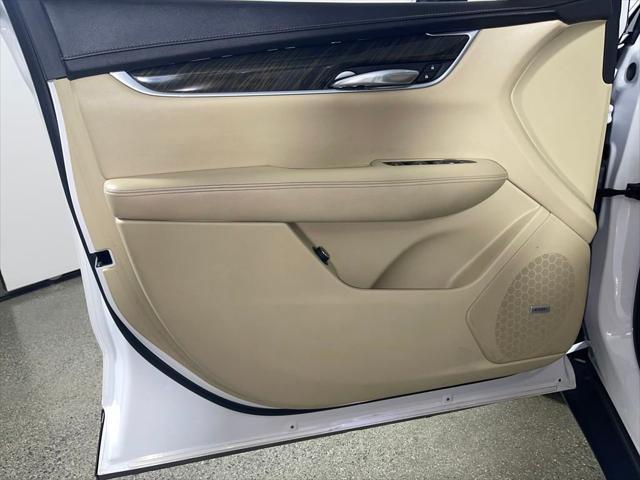 used 2017 Cadillac XT5 car, priced at $14,995