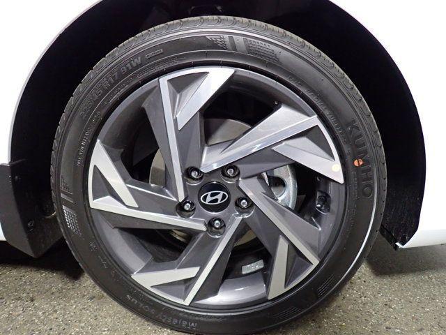 new 2025 Hyundai Elantra car, priced at $24,135