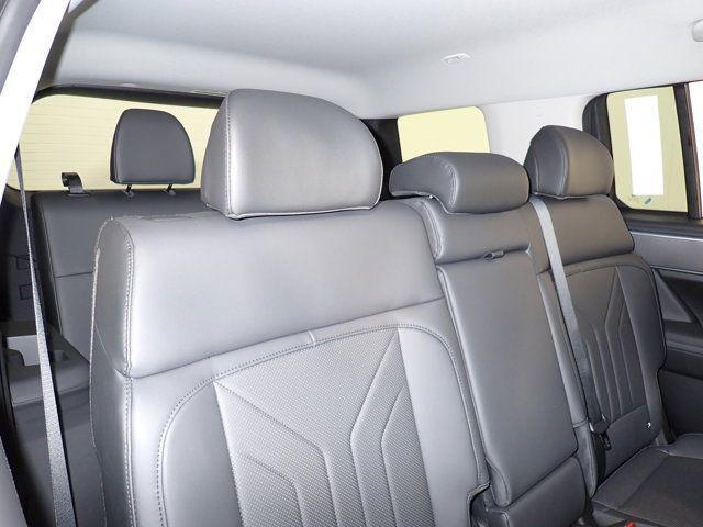 new 2025 Hyundai Santa Fe car, priced at $37,966