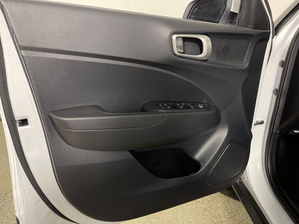 used 2022 Hyundai Venue car, priced at $18,387