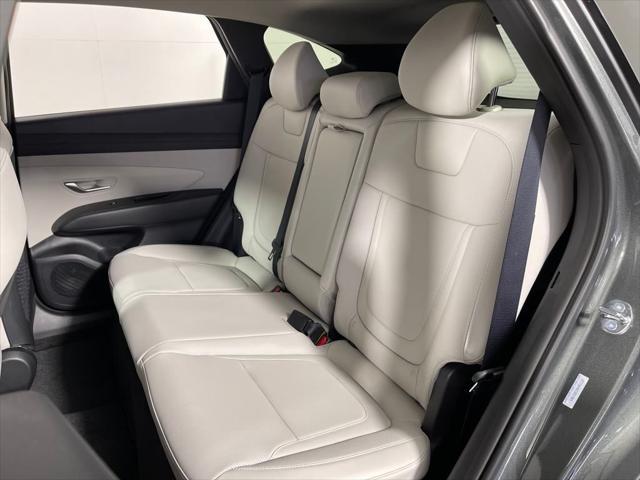 new 2025 Hyundai TUCSON Hybrid car, priced at $37,250