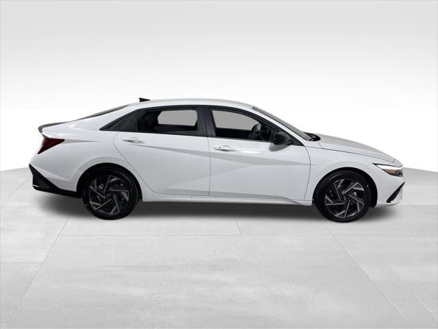 new 2025 Hyundai Elantra car, priced at $24,315