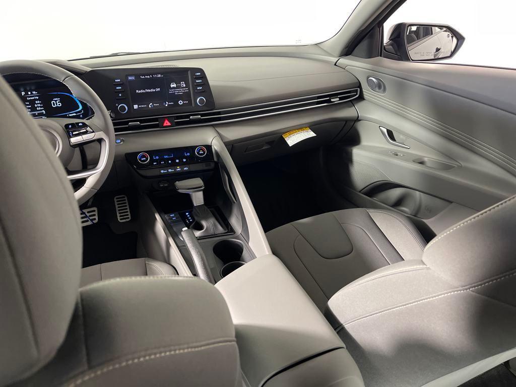 new 2025 Hyundai Elantra car, priced at $23,873