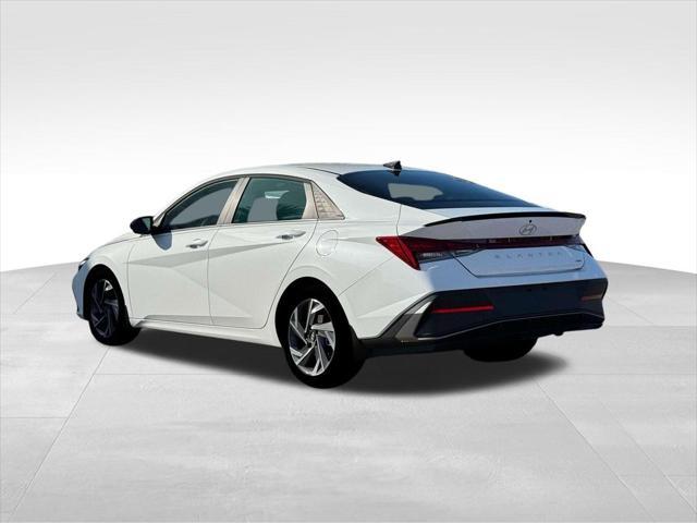 new 2025 Hyundai Elantra car, priced at $28,185