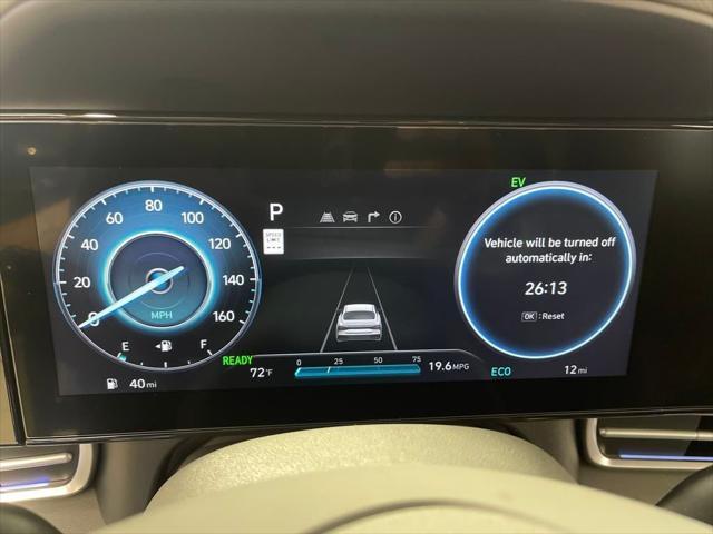 new 2025 Hyundai Elantra car, priced at $27,685