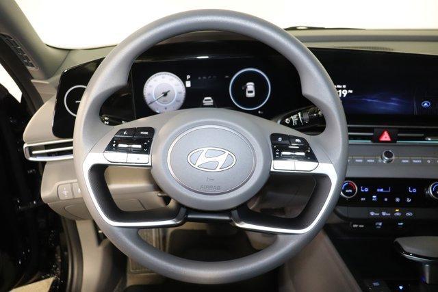 new 2024 Hyundai Elantra car, priced at $25,210