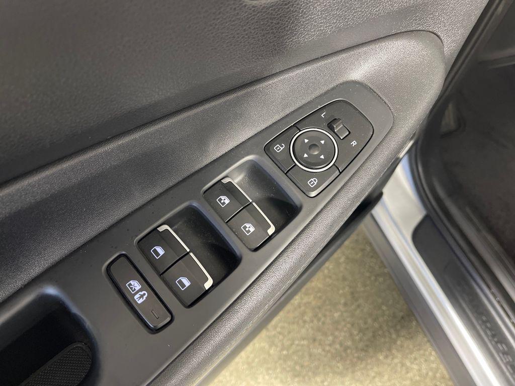 used 2023 Hyundai Santa Fe car, priced at $21,287