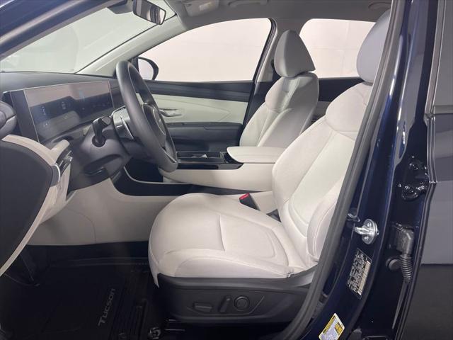 new 2025 Hyundai TUCSON Hybrid car, priced at $34,315