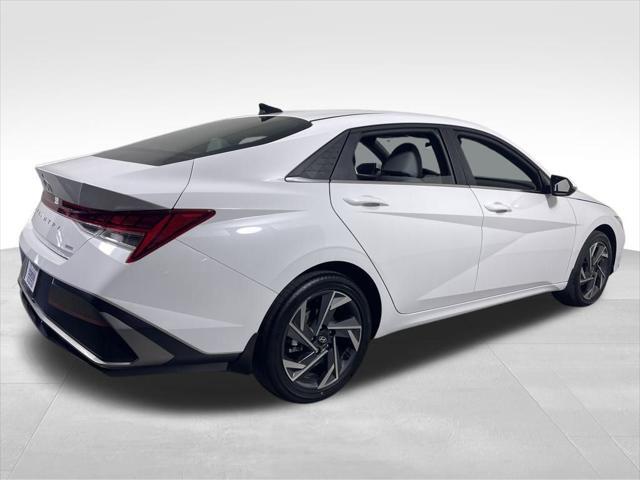 new 2025 Hyundai Elantra car, priced at $30,630