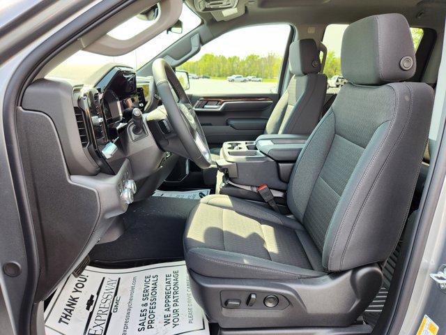 new 2025 GMC Sierra 1500 car, priced at $49,356