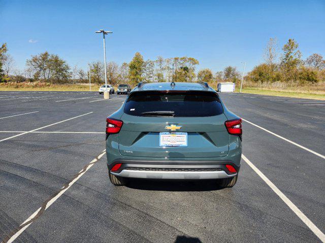 new 2025 Chevrolet Trax car, priced at $25,125