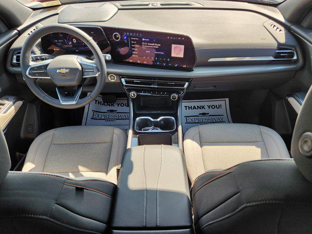 new 2026 Chevrolet Traverse car, priced at $43,085