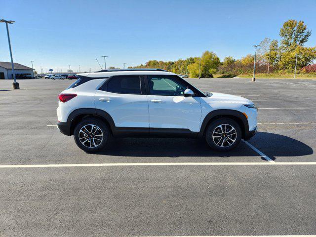 new 2025 Chevrolet TrailBlazer car, priced at $25,525