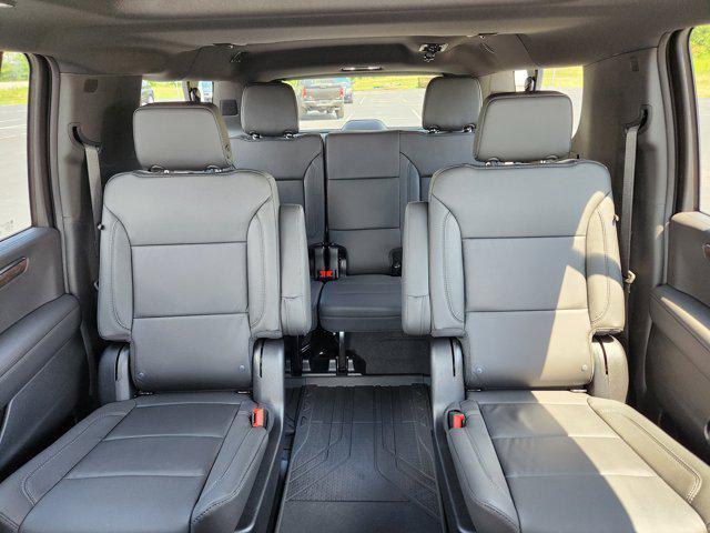 new 2025 Chevrolet Suburban car, priced at $84,125