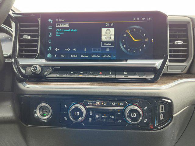 used 2023 Chevrolet Silverado 1500 car, priced at $39,990