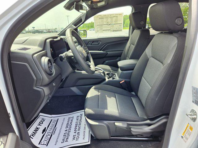 new 2025 Chevrolet Colorado car, priced at $31,990