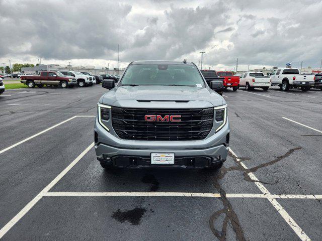 new 2024 GMC Sierra 1500 car, priced at $51,125