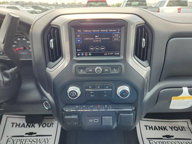 new 2025 GMC Sierra 1500 car, priced at $38,999