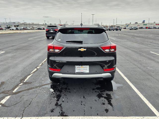 new 2025 Chevrolet TrailBlazer car, priced at $26,595