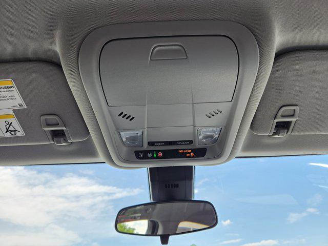 used 2023 Chevrolet Equinox car, priced at $19,000