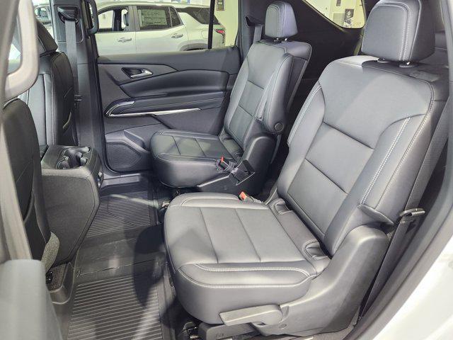 new 2026 Chevrolet Traverse car, priced at $44,160