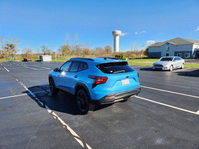 new 2025 Chevrolet Trax car, priced at $25,830