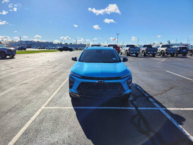 new 2025 Chevrolet Trax car, priced at $25,830