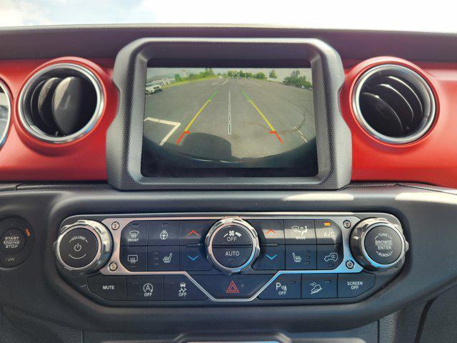 used 2019 Jeep Wrangler Unlimited car, priced at $31,899