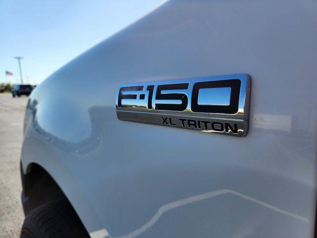 used 2006 Ford F-150 car, priced at $7,300