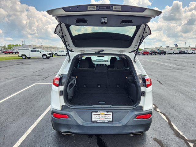 used 2018 Jeep Cherokee car, priced at $13,255