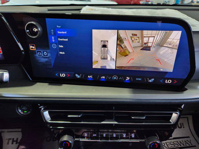 new 2025 Chevrolet Traverse car, priced at $49,320