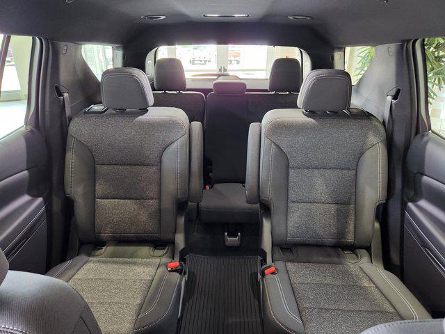 new 2025 Chevrolet Traverse car, priced at $49,320