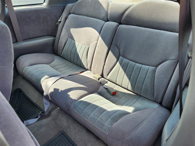 used 1995 Chevrolet Monte Carlo car, priced at $7,500