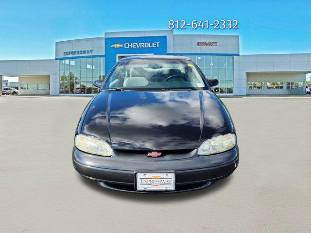 used 1995 Chevrolet Monte Carlo car, priced at $6,000