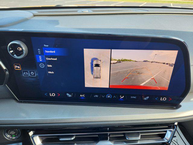 new 2026 Chevrolet Traverse car, priced at $44,312