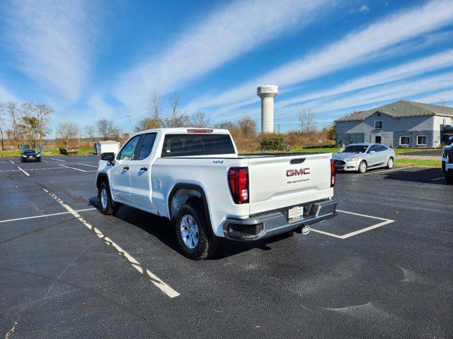 new 2025 GMC Sierra 1500 car, priced at $40,255