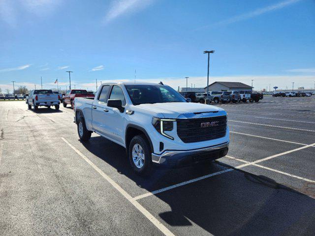 new 2025 GMC Sierra 1500 car, priced at $40,255