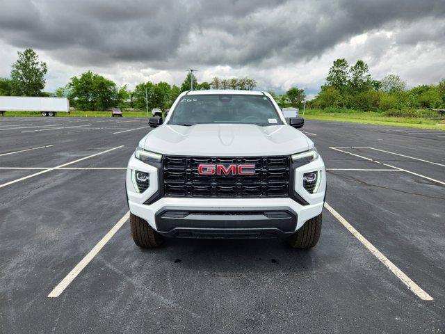 new 2025 GMC Canyon car, priced at $37,595