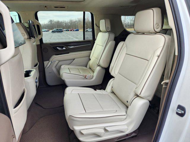 used 2021 GMC Yukon XL car, priced at $49,956