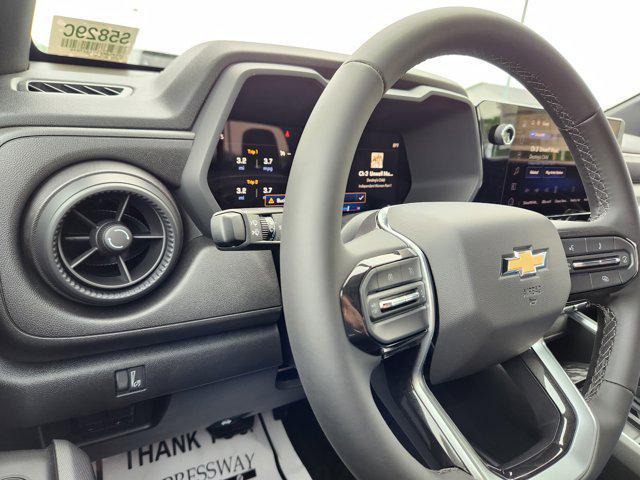 new 2025 Chevrolet Colorado car, priced at $32,475
