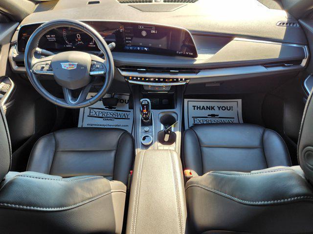 used 2025 Cadillac XT4 car, priced at $35,855